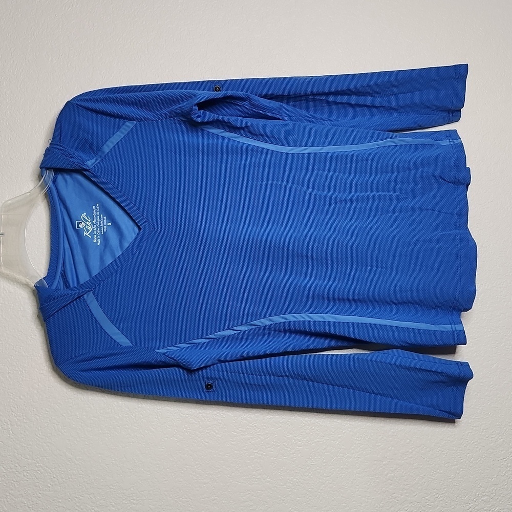 Kuhl long sleeve hooded active tee, size small